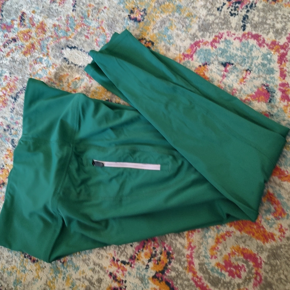Green Athletic Leggings Back Country